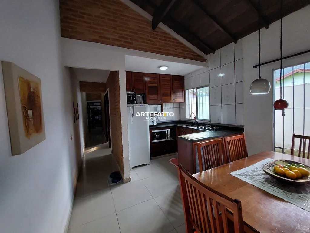 Imagem Casa à venda em Ubatuba, Perequê-Acu, com 2 quartos, 60m2