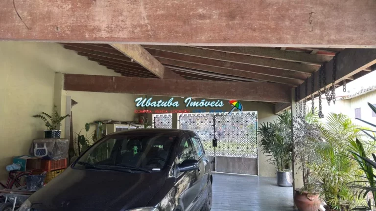 Imagem Casa em excelente localização em corredor comercial