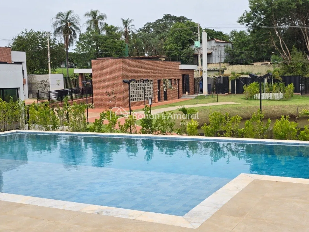 Imagem Casa com 2 quartos e lazer completo em condomínio de Betel