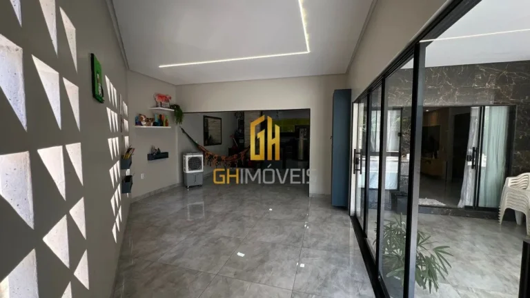 Imagem GH1857

Casa 3 quartos, localizada no Condomínio Vida Bela 1, com 174m² de área total e 174m² de...