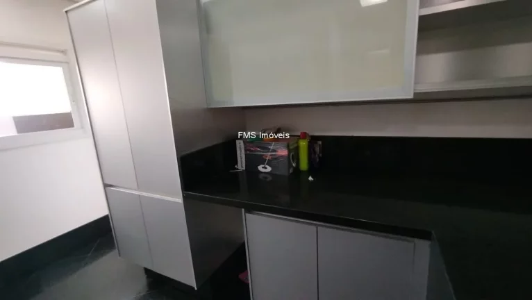 Imagem Apartamento para locação no Itaim Bibi, 5 quartos sendo 5 suítes, 6 banheiros, 8 vagas - 512m².