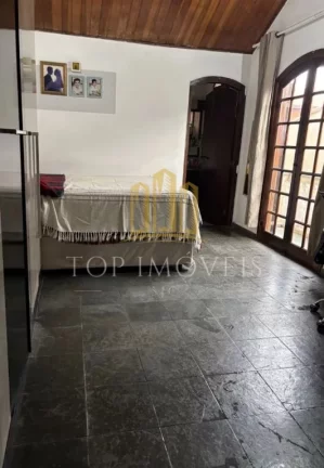 Imagem Linda Casa Localizada no Bosque dos Eucaliptos 3 dormitorios Suite Portao Automatico Rua sem saida.