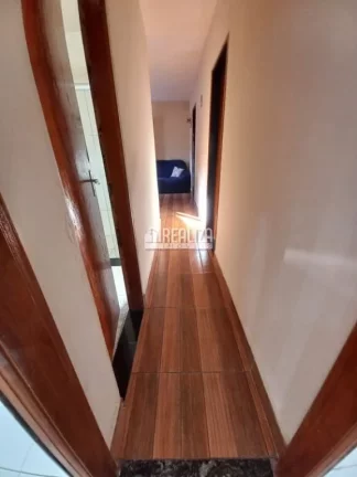 Imagem Casa à venda em Uberaba - 2 dormitórios e 4 vagas cobertas