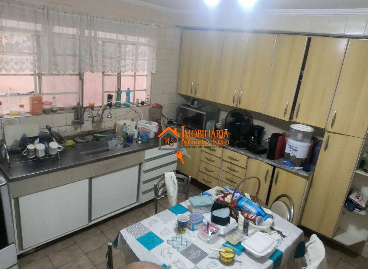 Imagem Sobrado com 3 dormitórios à venda, 155 m² por R$ 880.000,00 - Jardim Vila Galvão - Guarulhos/SP