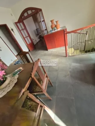 Imagem Casa à venda no Bairro Nossa Senhora da Abadia, Uberaba