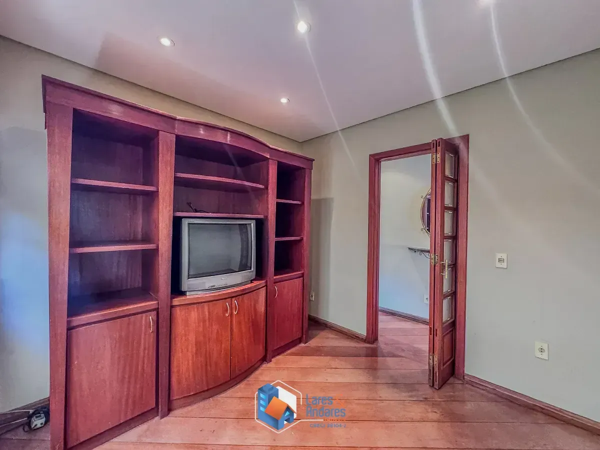 Imagem Casa para venda em Planalto Paulista com 3 quartos, sendo 1 suíte, 159m²