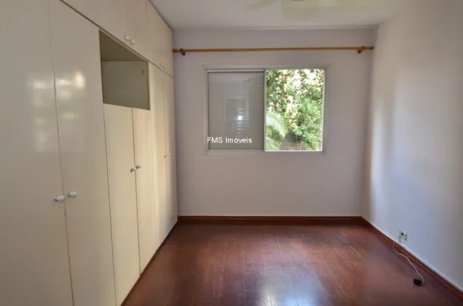 Imagem Imperdível apartamento à venda em Moema, São Paulo-SP: 3 quartos, 1 suíte, 2 banheiros, 1 vaga de garagem e 95m² de luxo!