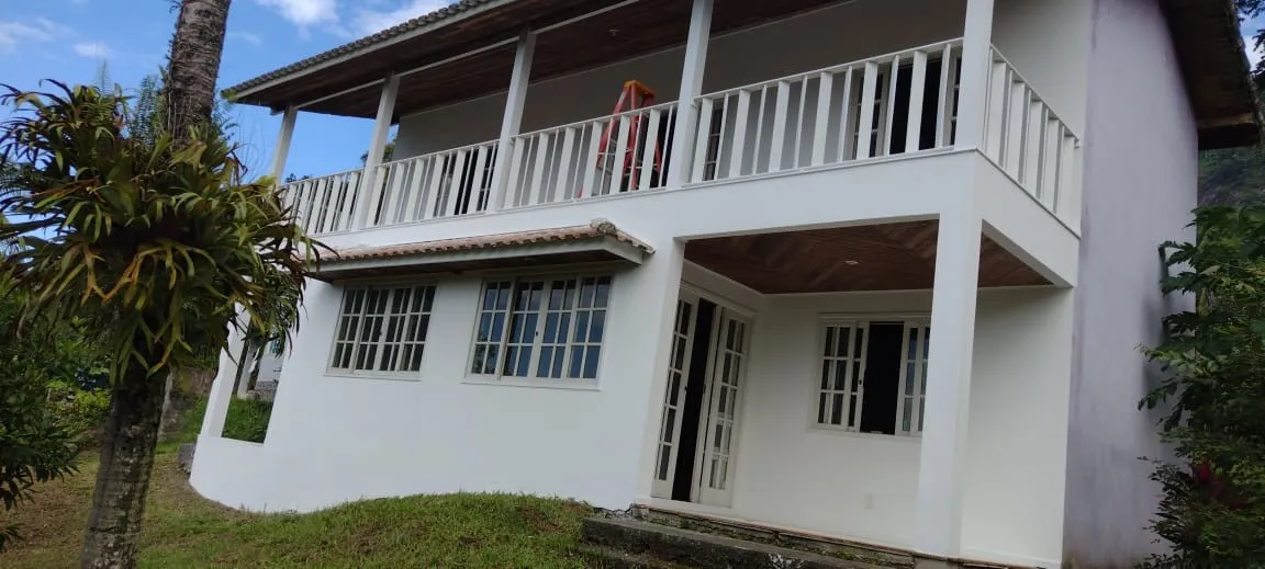 Foto do imóvel Casa em Condomínio para Venda em Guapimirim / RJ em Rua do Monte