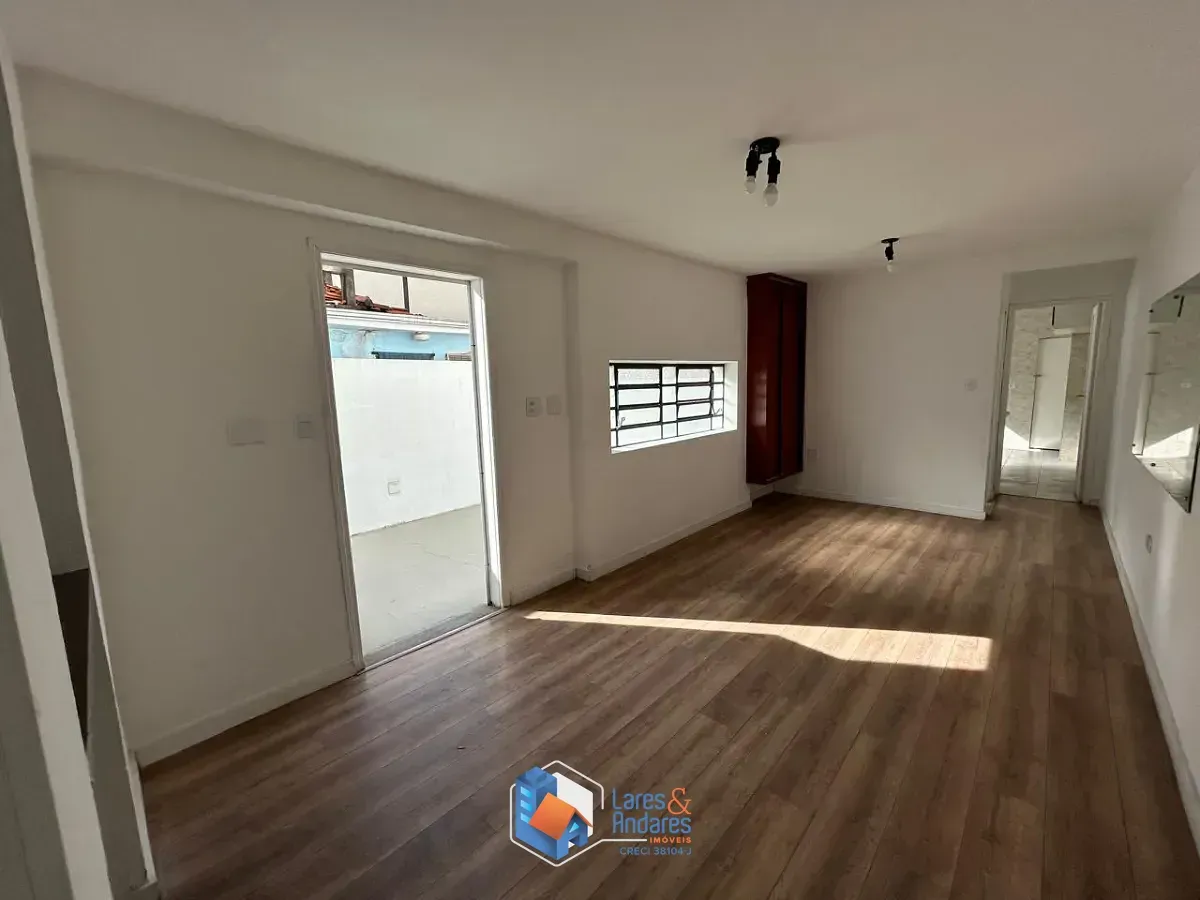 Imagem Casa para venda em Vila Mariana com 3 quartos, sendo 1 suíte, 155m²