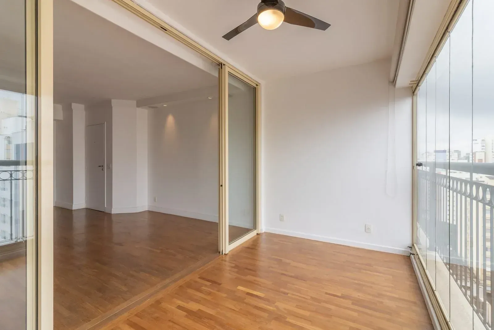 Imagem Apartamento com 2 Quartos à Venda, 108 m² em Pinheiros - São Paulo