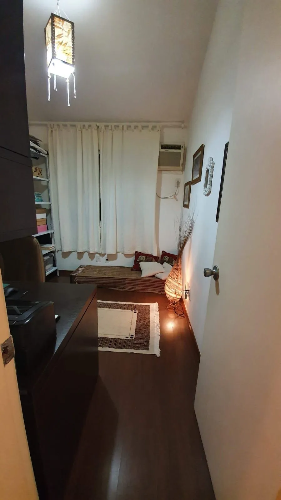 Imagem À venda sobrado em condomínio fechado e semi mobiliado!