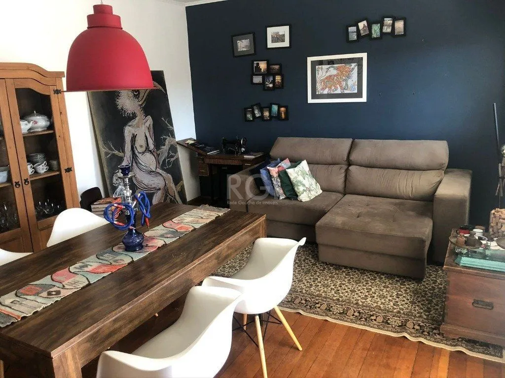 Imagem Casa para Venda - 260m², 3 dormitórios, sendo 2 suites, 2 vagas - Nonoai