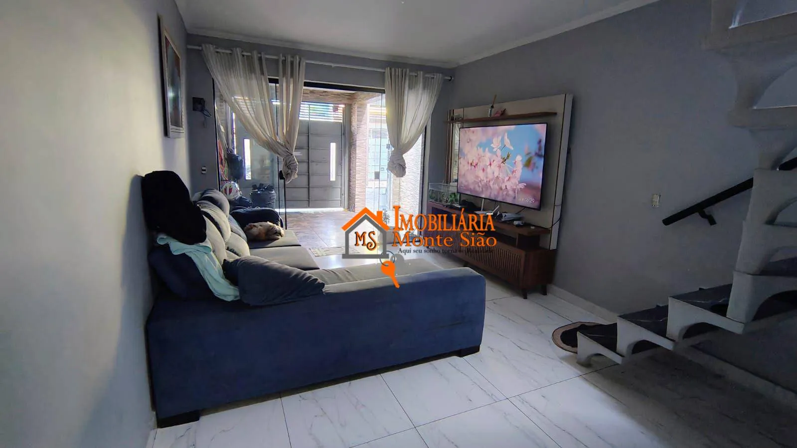 Foto do imóvel Sobrado com 4 dormitórios à venda, 300 m² por R$ 350.000,00 - Jardim Ponte Alta I - Guarulhos/SP