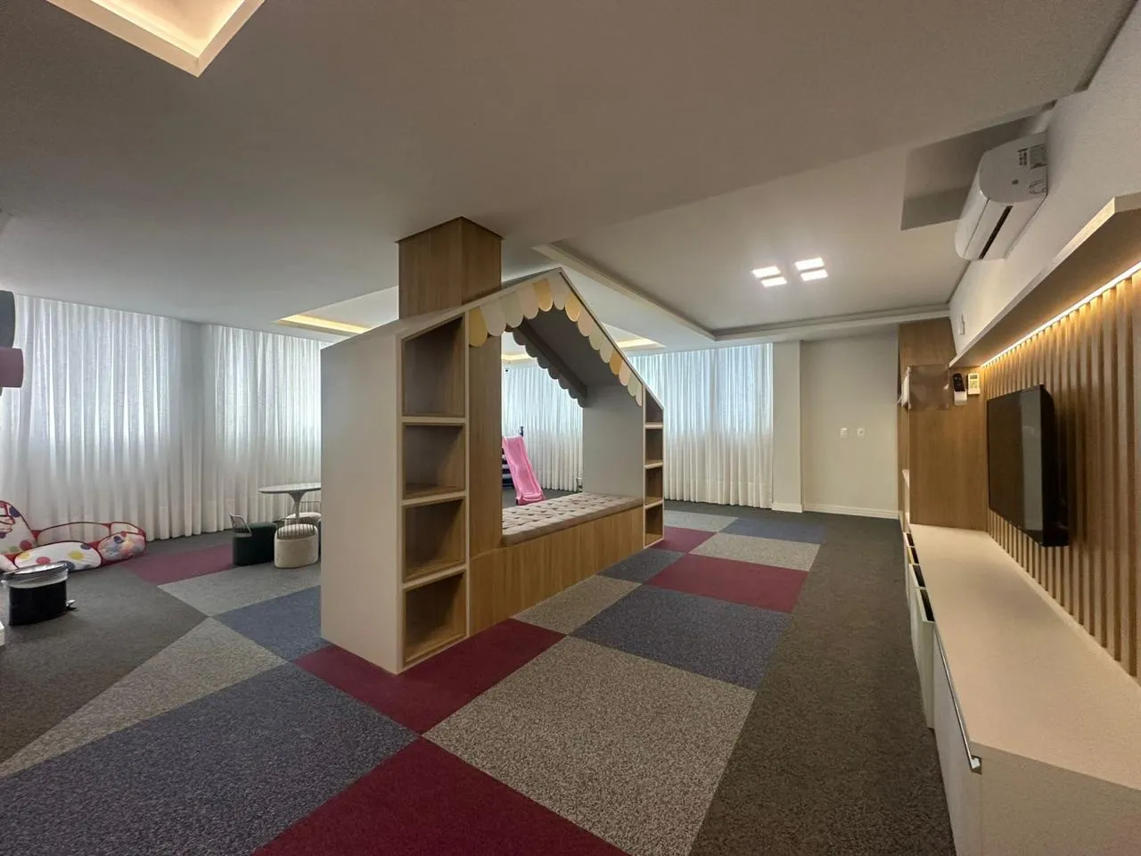 Imagem Apartamento com vista para o mar à venda com 86m2 por R$ 1.500.000,00