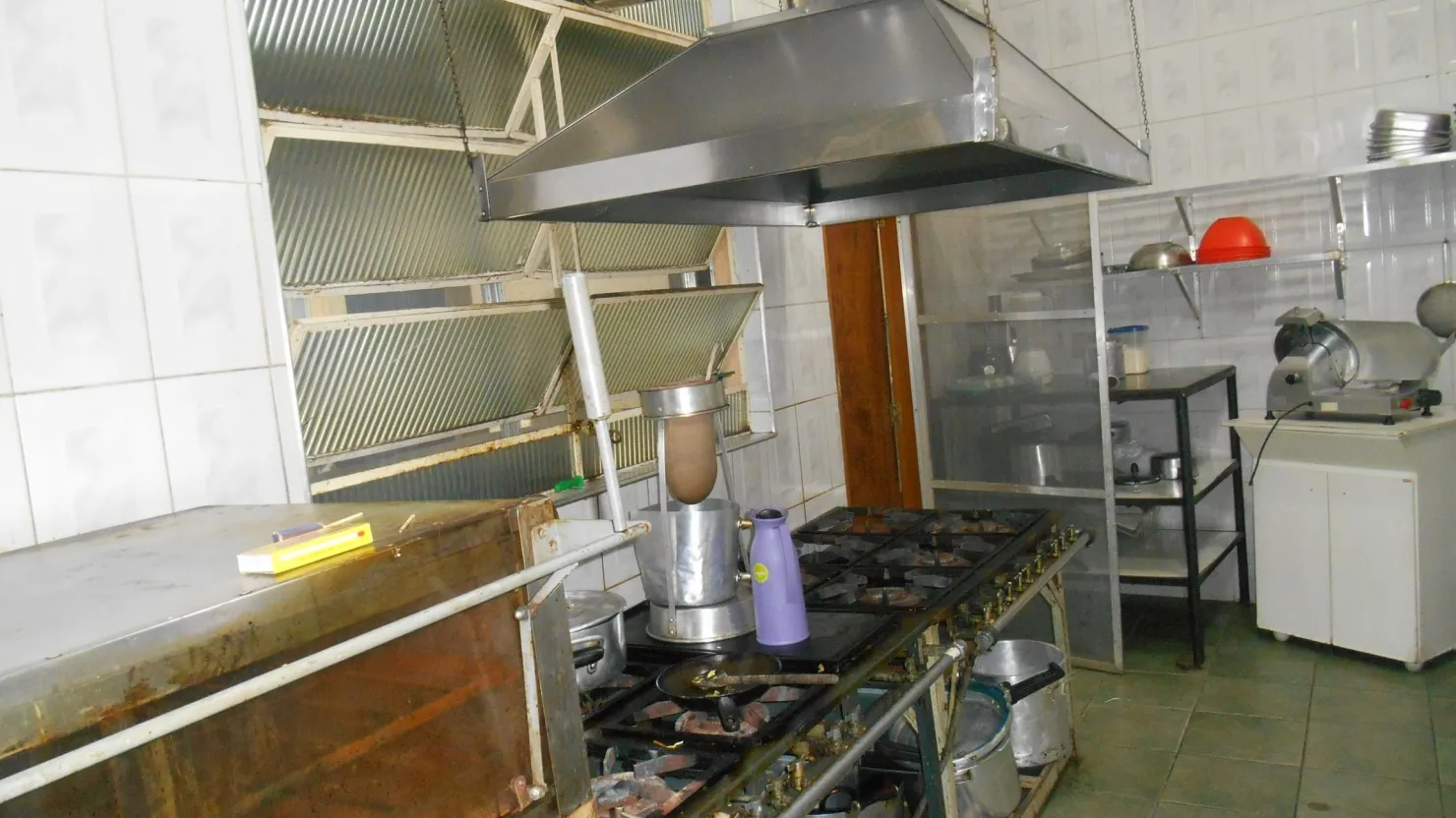 Imagem Comercial à venda 35 Quartos, 32 Suites, Centro, Aparecida - SP