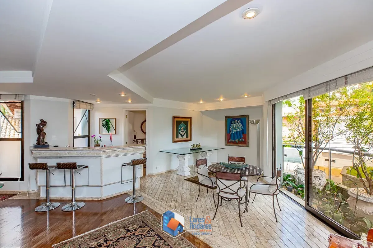 Foto do imóvel Duplex para venda em Vila Morumbi com 2 quartos, sendo 2 suítes, 157m²