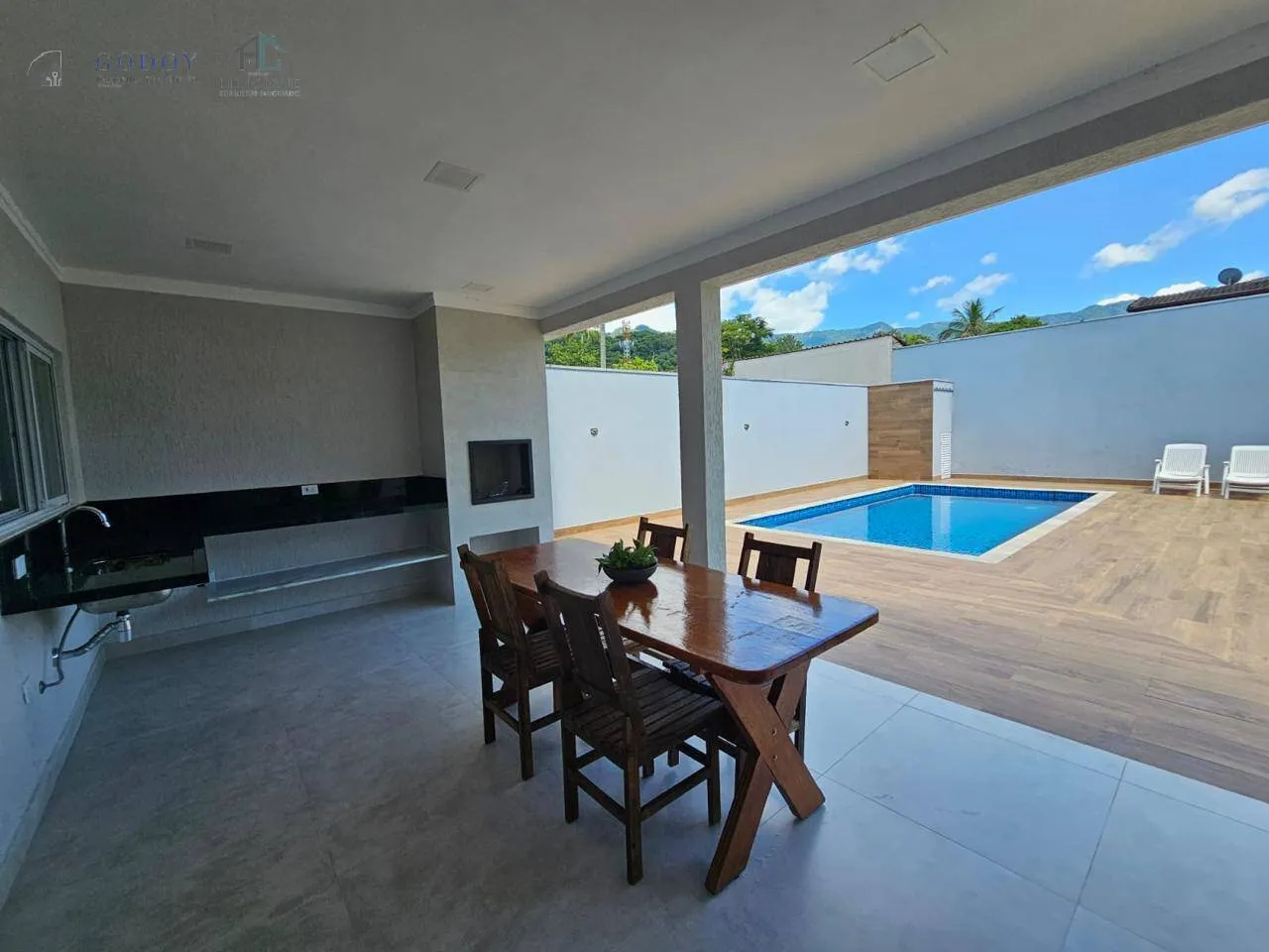 Imagem Casa moderna de alto padrão em condomínio fechado - 4 suítes - Ubatuba