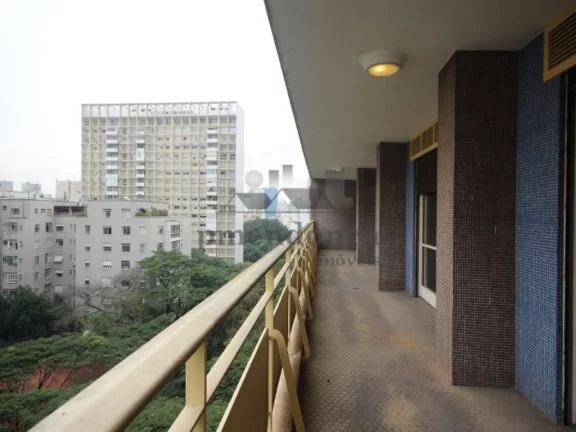 Imagem Apartamento à venda na Av Higienópolis co 4 quartos sendo 2 suites e 3 vagas. 370m2