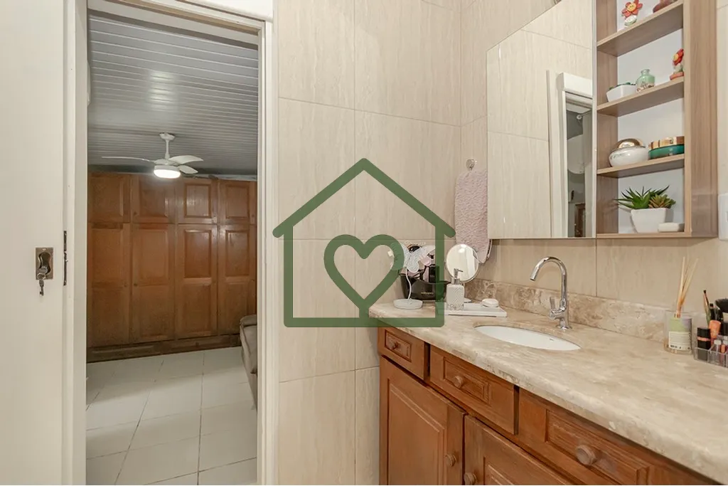 Imagem Apartamento na Rua Botafogo no bairro Praia de Belas em Porto Alegre com 79 m2 de área útil locali...