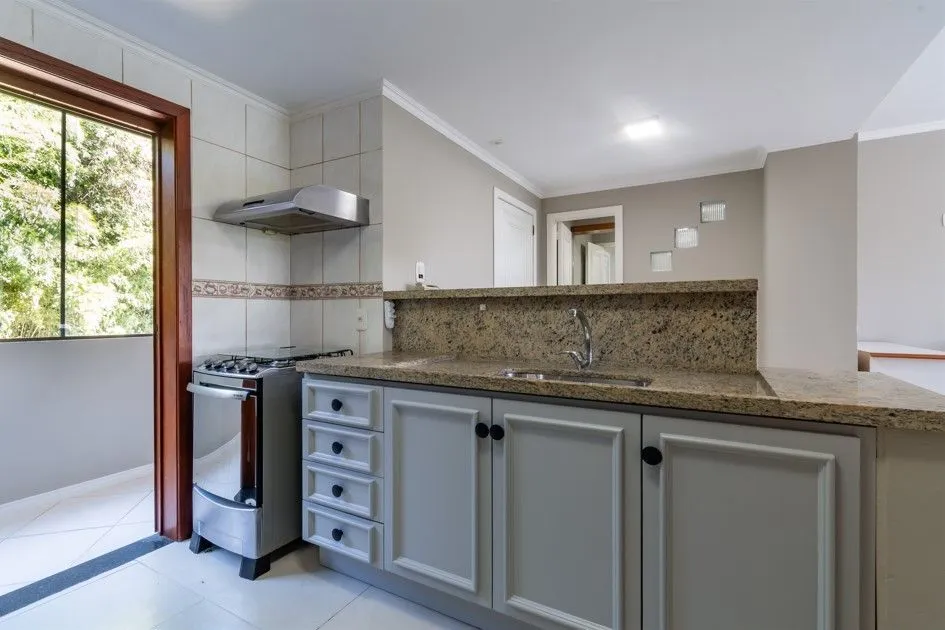 Imagem AP 3 dorm. (1 suíte hidro, 1 demi-suíte), 1 vaga. B. Jardim dos Ipês, Gramado.