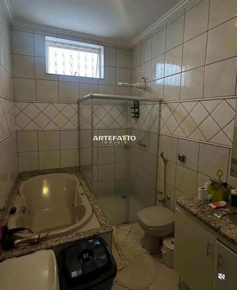 Imagem Casa à venda em Franca, Parque Franville, com 3 quartos, 190m2