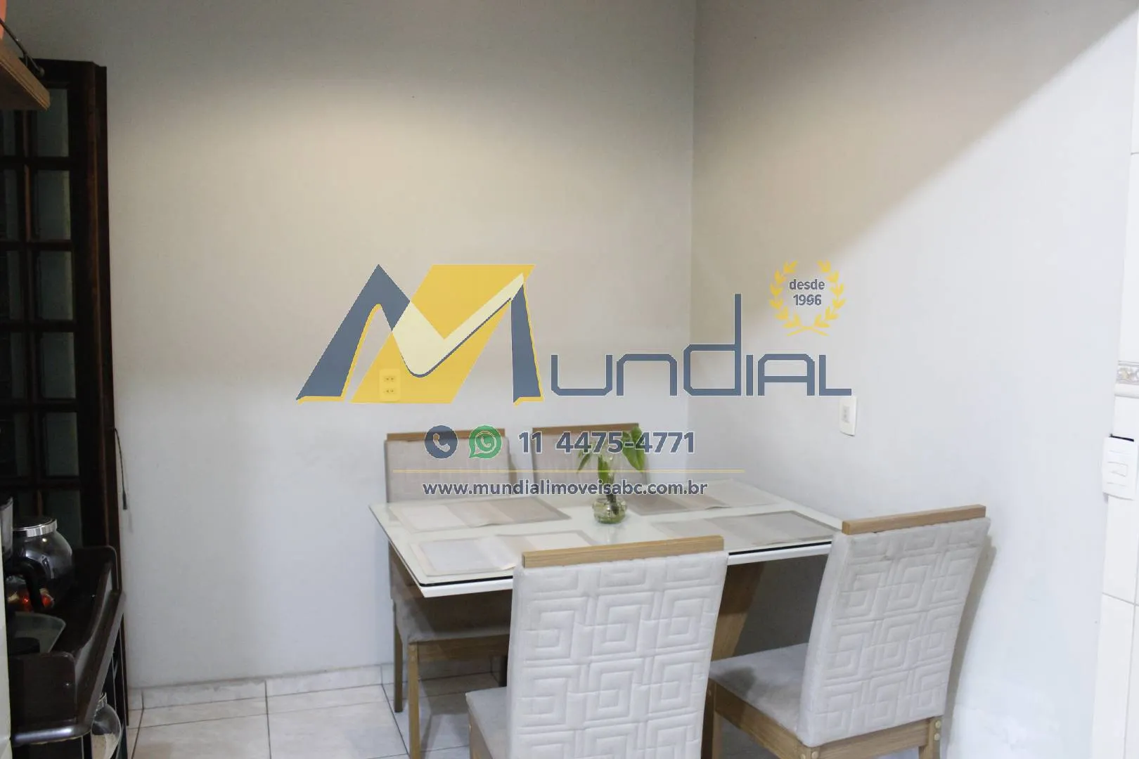 Imagem Sobrado amplo, seguro e completo para quem busca conforto definitivo em S.A