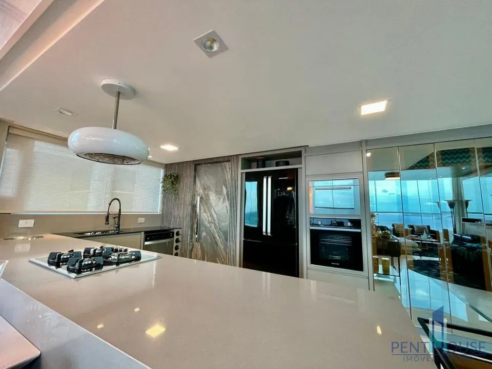 Imagem Apartamento Frente Mar para Venda em Balneário Camboriú, CENTRO, 7 dormitórios, 7 suítes, 8 banheiros, 6 vagas