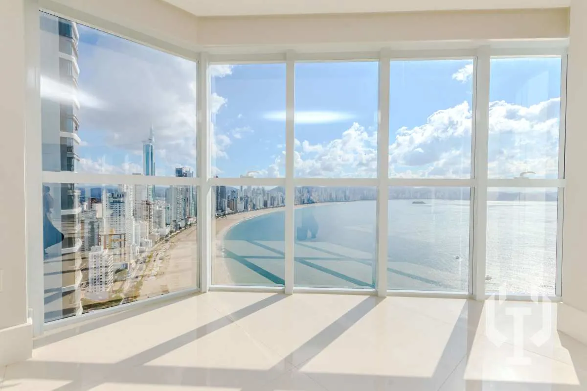 Imagem Apartamento à venda em Balneário Camboriú, Barra Sul, com 4 quartos, 237m2