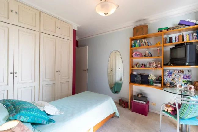 Imagem Apartamento à venda em São Paulo, Campo Belo, com 4 quartos, 255m2