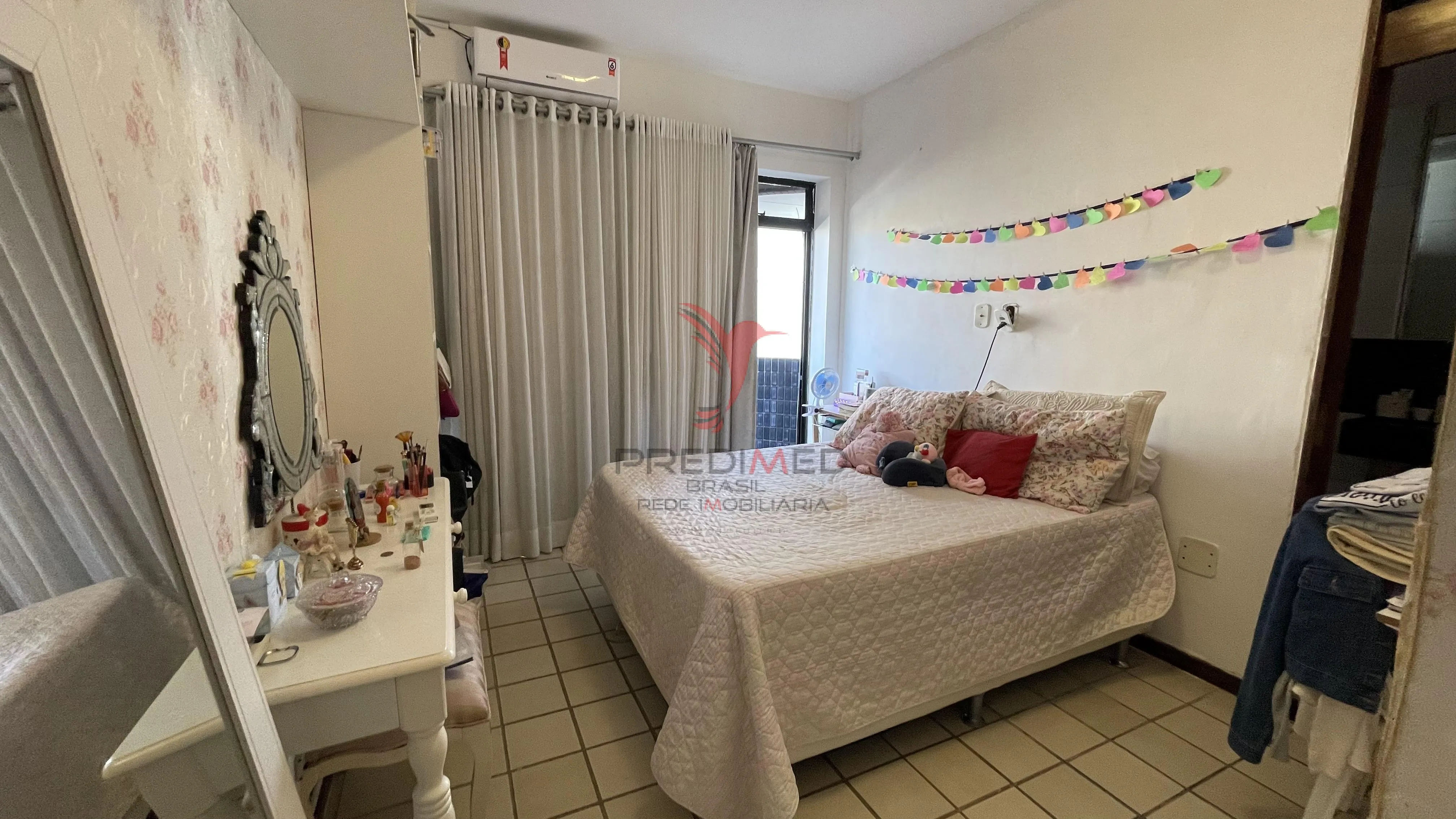 Imagem Oportunidade no Jardm Oceania. Apartamento com 218 mts², 5 Quartos, 2 Suites, 2 Vagas