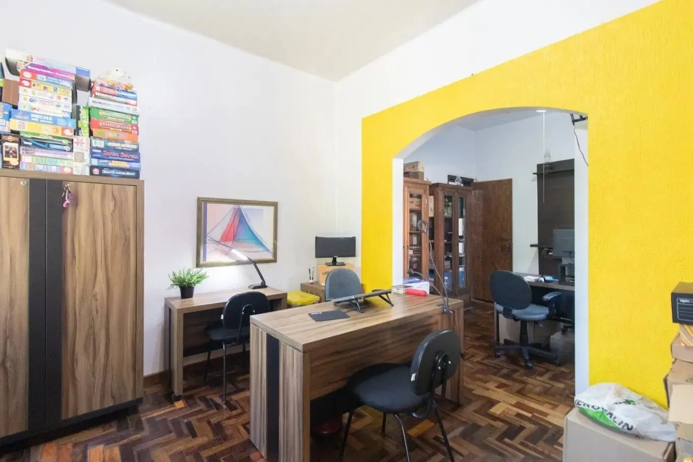 Imagem Casa com 4 dormitórios e 175m² à venda no Bairro Santa Tereza