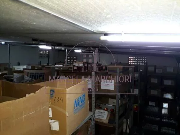 Imagem Galpão de 700m² pertinho do Shopping Vila Velha