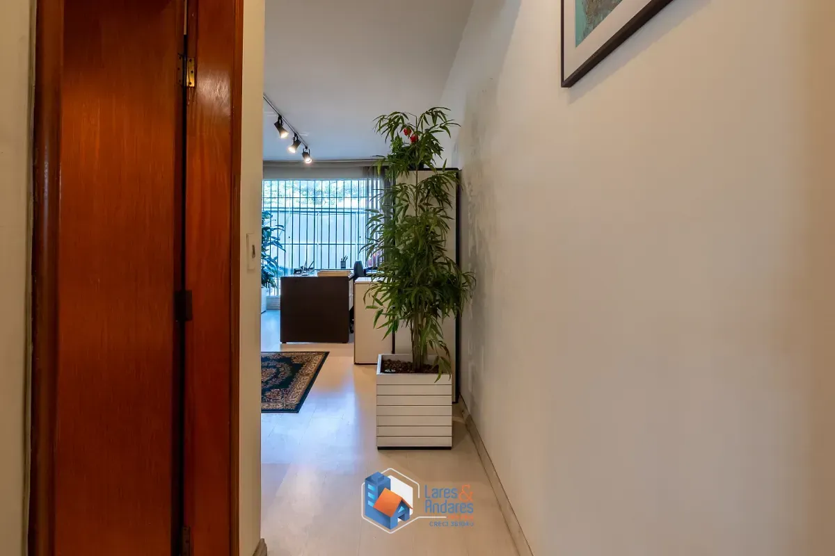 Imagem Casa comercial para venda em Moema, 140m²