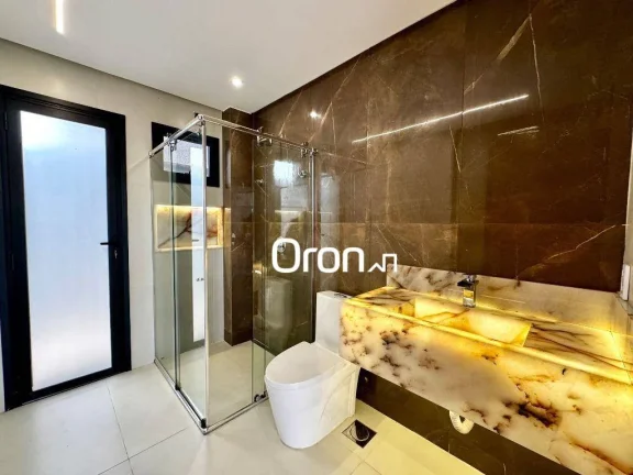 Imagem Sobrado à venda, 256 m² por R$ 1.990.000,00 - Jardins Capri - Senador Canedo/GO