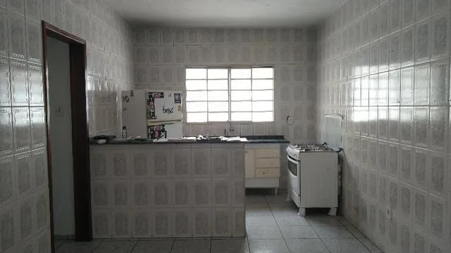 Foto do imóvel Casa à venda 3 Quartos, 1 Suite, 2 Vagas, 300M², Cidade Nova, Pindamonhangaba - SP