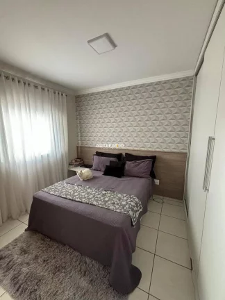Imagem CASA COM PISCINA NO MENEGHETTI