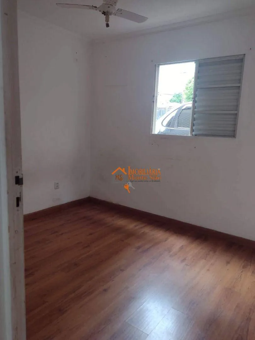 Imagem Apartamento com 2 dormitórios à venda, 46 m² por R$ 203.000,00 - Jardim Santo Expedito - Guarulhos/SP
