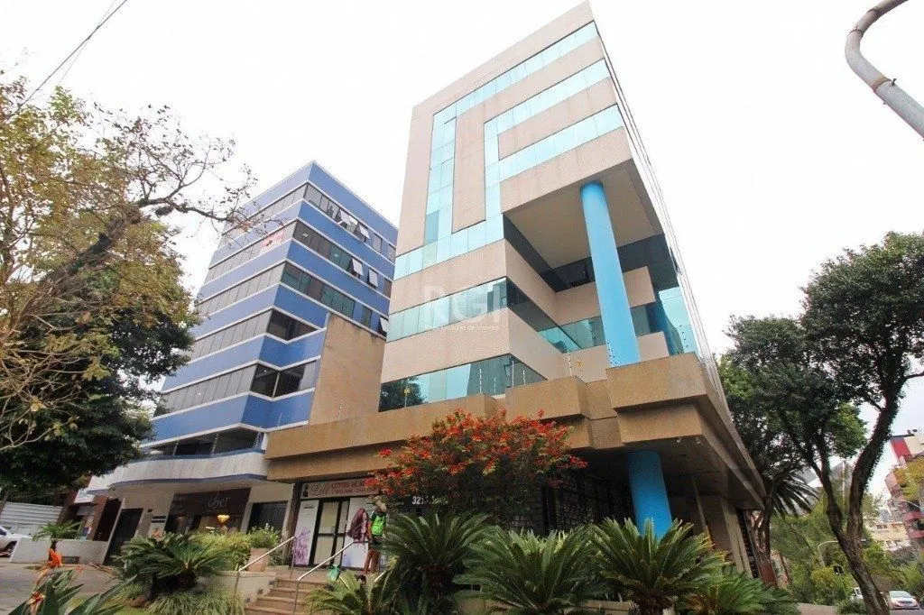 Imagem Sala Comercial 39m² - 2 módulos, recepção e 1 vaga no bairro Auxiliadora