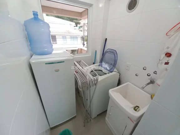 Imagem Apartamento 3 dormitórios costão de Bombas