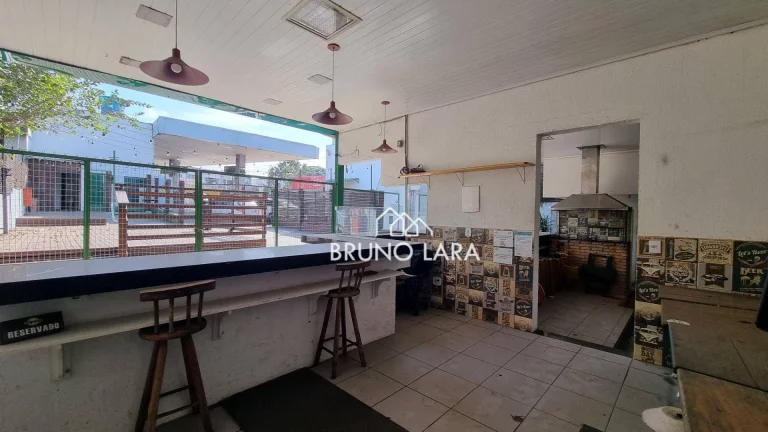 Imagem Área disponível para locação no Centro – Igarapé/MG.