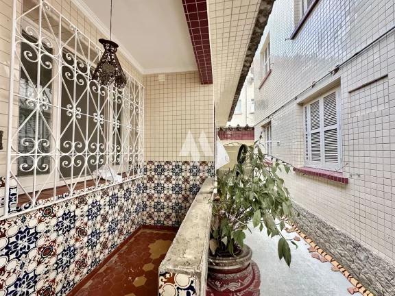 Imagem APARTAMENTO TÉRREO - VENDA - 3 DORMITÓRIOS - 1 SUÍTE - BOQUEIRÃO - SANTOS/SP