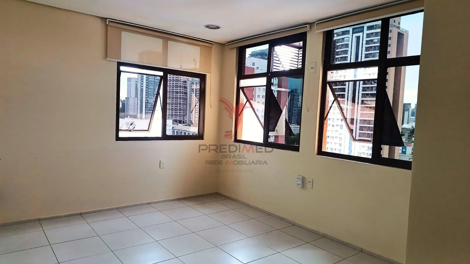 Imagem Sala Comercial vendo ou alugo, | 40 m² | 1 Vaga |Próxima ao Consulado| Chácara Stº Antonio