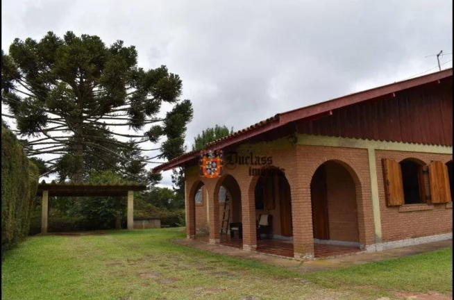 Imagem Chácara com 3 dormitórios à venda, 1500 m² por R$ 930.000,00 - Alto da Boa Vista - Campos do Jordão/SP