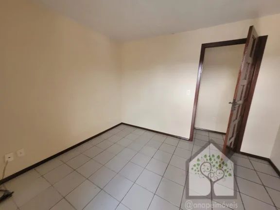 Imagem Casa ampla à venda próxima à Beira-Mar