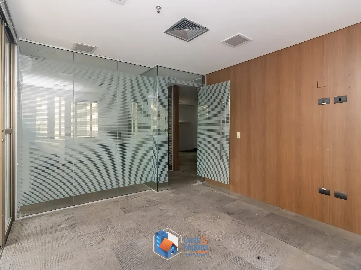 Imagem Conjunto comercial para venda em Vila Olímpia, 110m²
