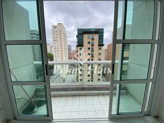 Imagem Flat disponível para locação no Condomínio Edifício Moema Loft, com 45m², 1 dormitório e 1 vaga de garagem