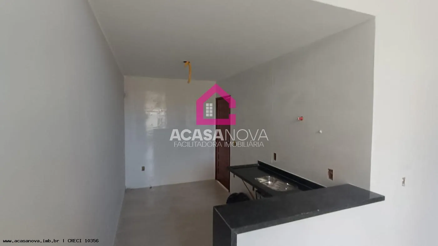 Imagem Casa para Venda em Maricá, Itaipuaçu, 2 dormitórios, 1 suíte, 2 banheiros, 2 vagas