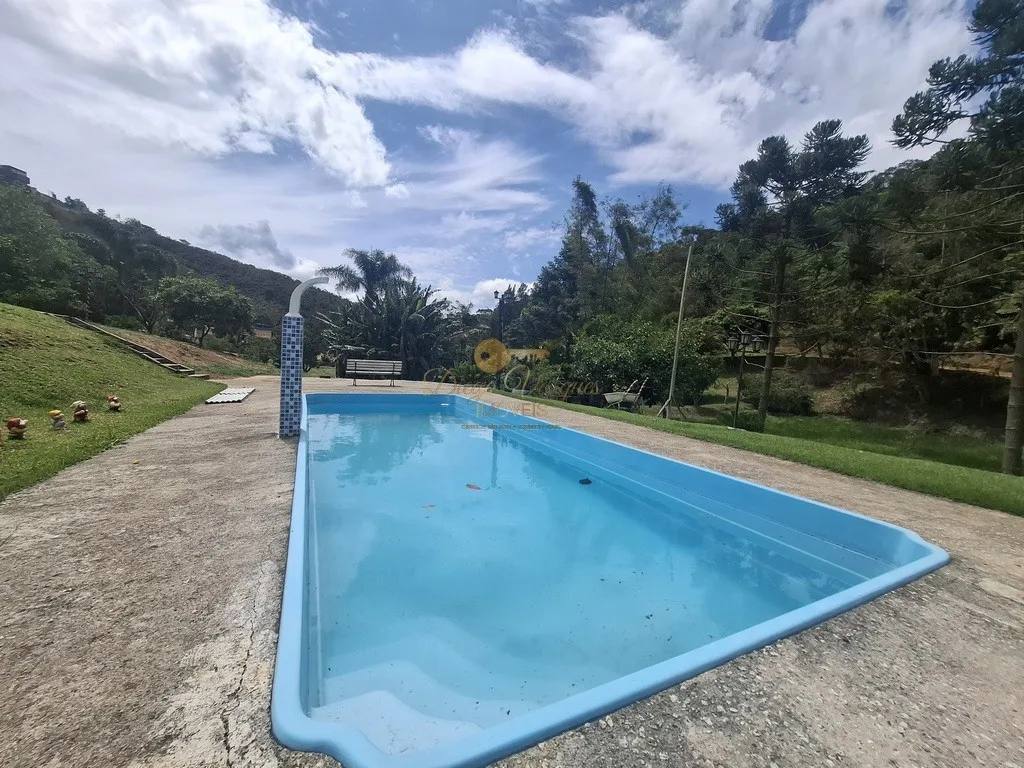 Imagem Casa para Venda em Teresópolis / RJ no bairro Albuquerque