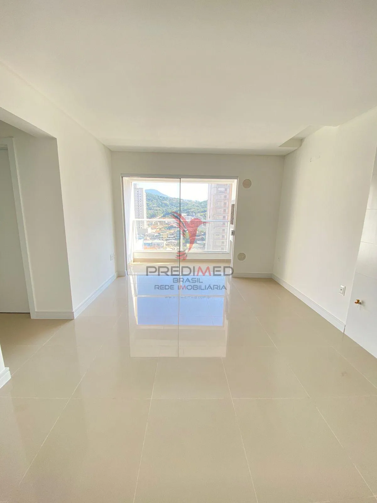 Imagem Apartamento no bairro Morretes com suíte!