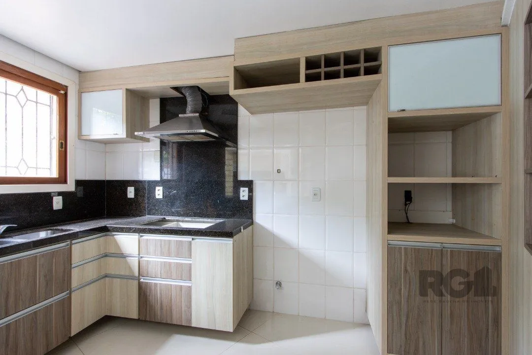 Imagem Casa Condominio para Venda - 292.49m², 4 dormitórios, sendo 2 suites, 3 vagas - Vila Assunção